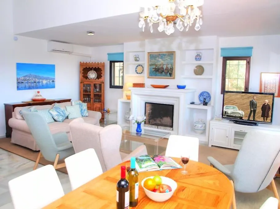 4 Bed Private Pool Villa Bermeja Estepona 0*,