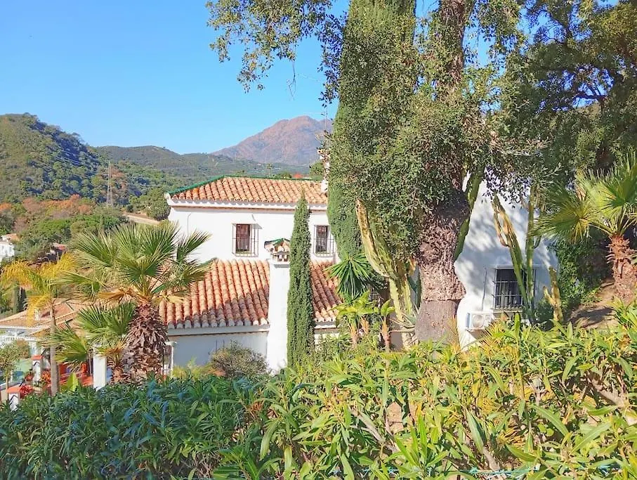 4 Bed Private Pool Villa Bermeja Estepona